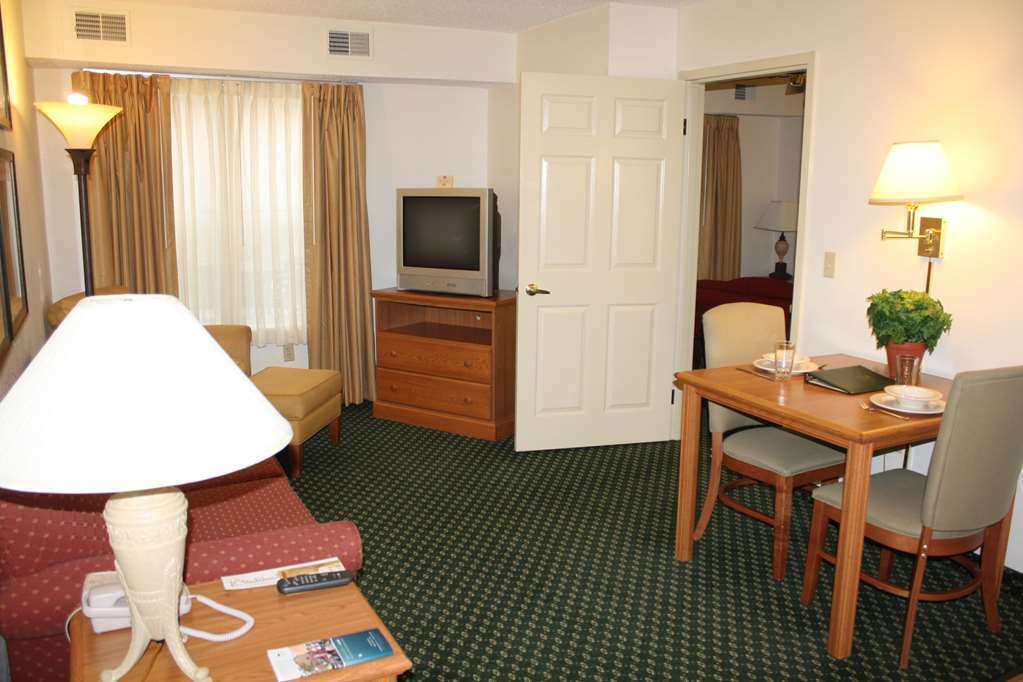 Homewood Suites By Hilton Dallas-Park Central Area Δωμάτιο φωτογραφία